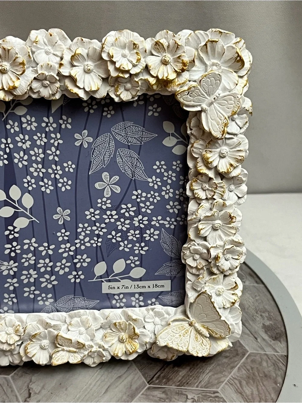 White Gold Floral Butterfly Picture Frame 5x7 Resin Cottagecore Romantic Decor